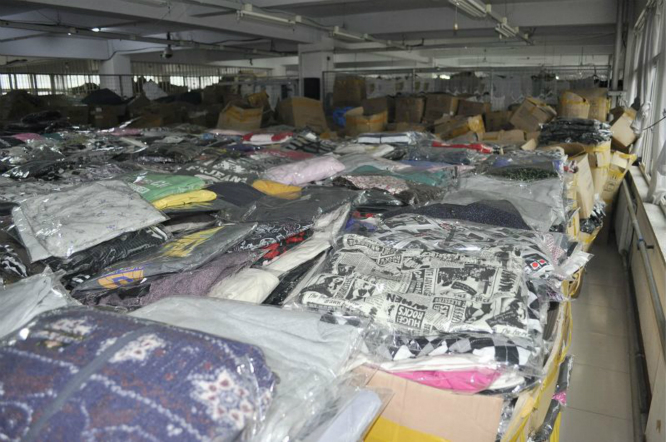 来宾纺织品空运_航空加急件